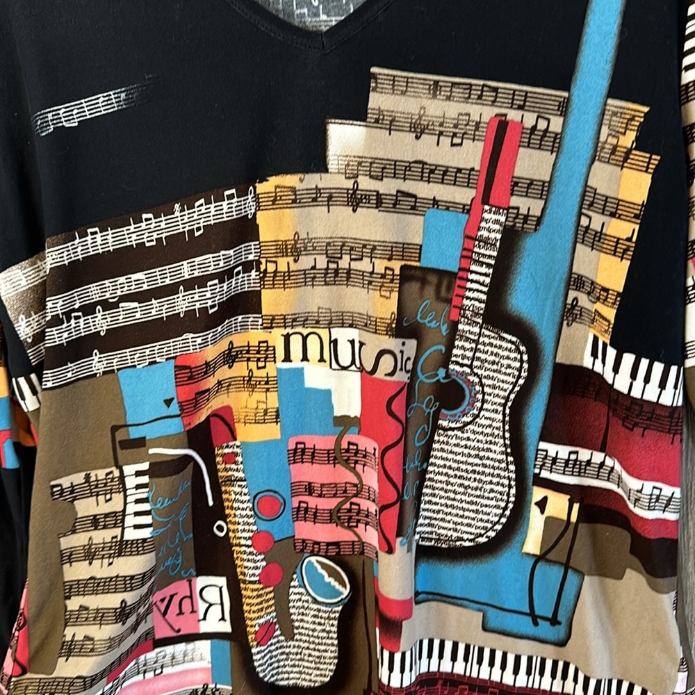 Nvgard v-neck, top with musical elements, PL - Picture 2 of 5